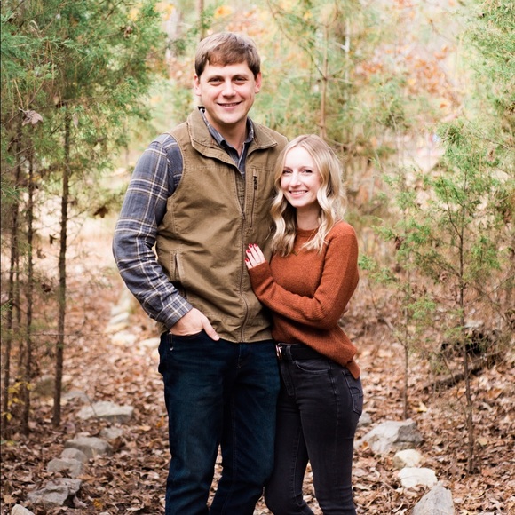 Meet your Posher, Crystal ☺️ - Picture 2 of 4